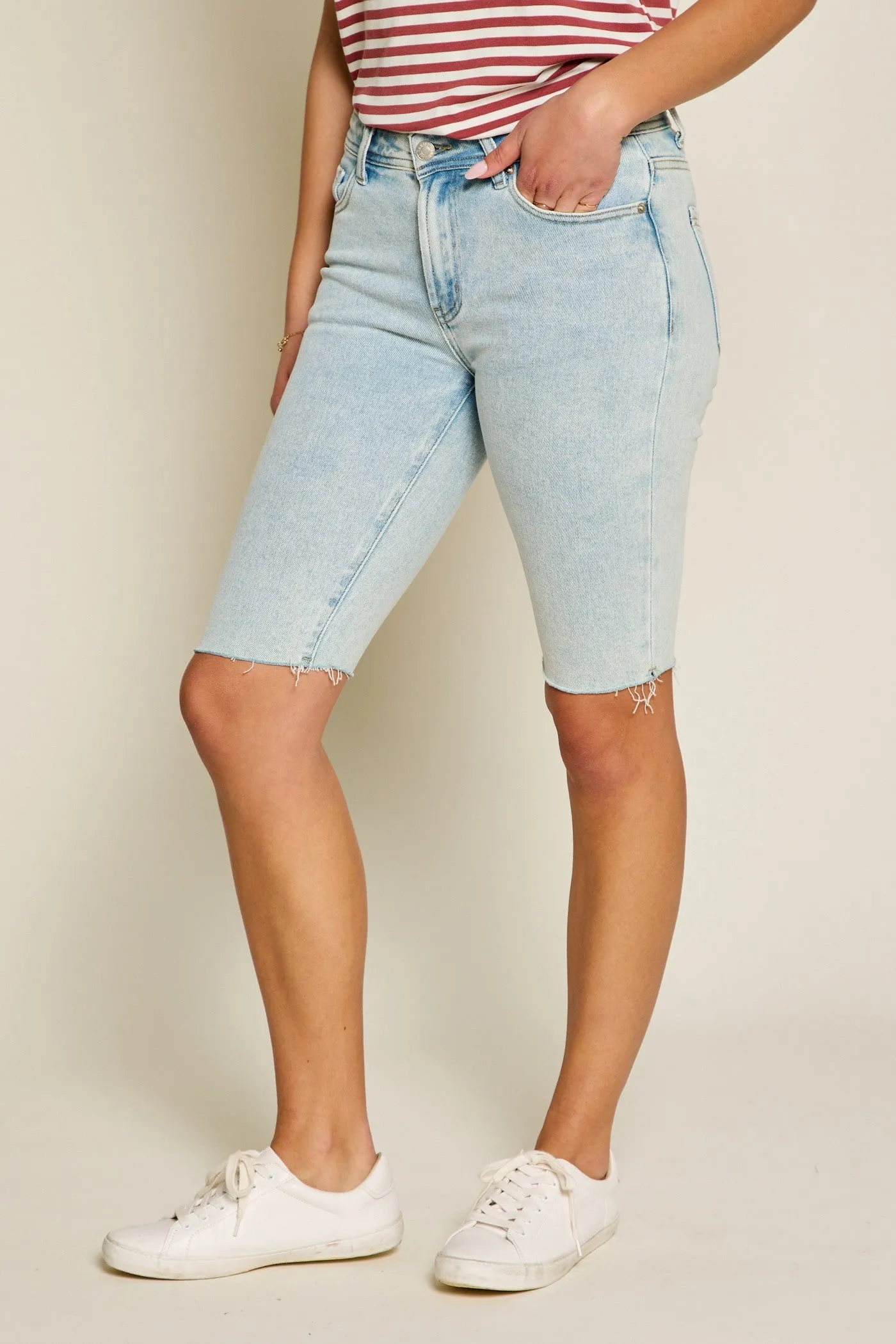 Bermuda Shorts in Light Denim