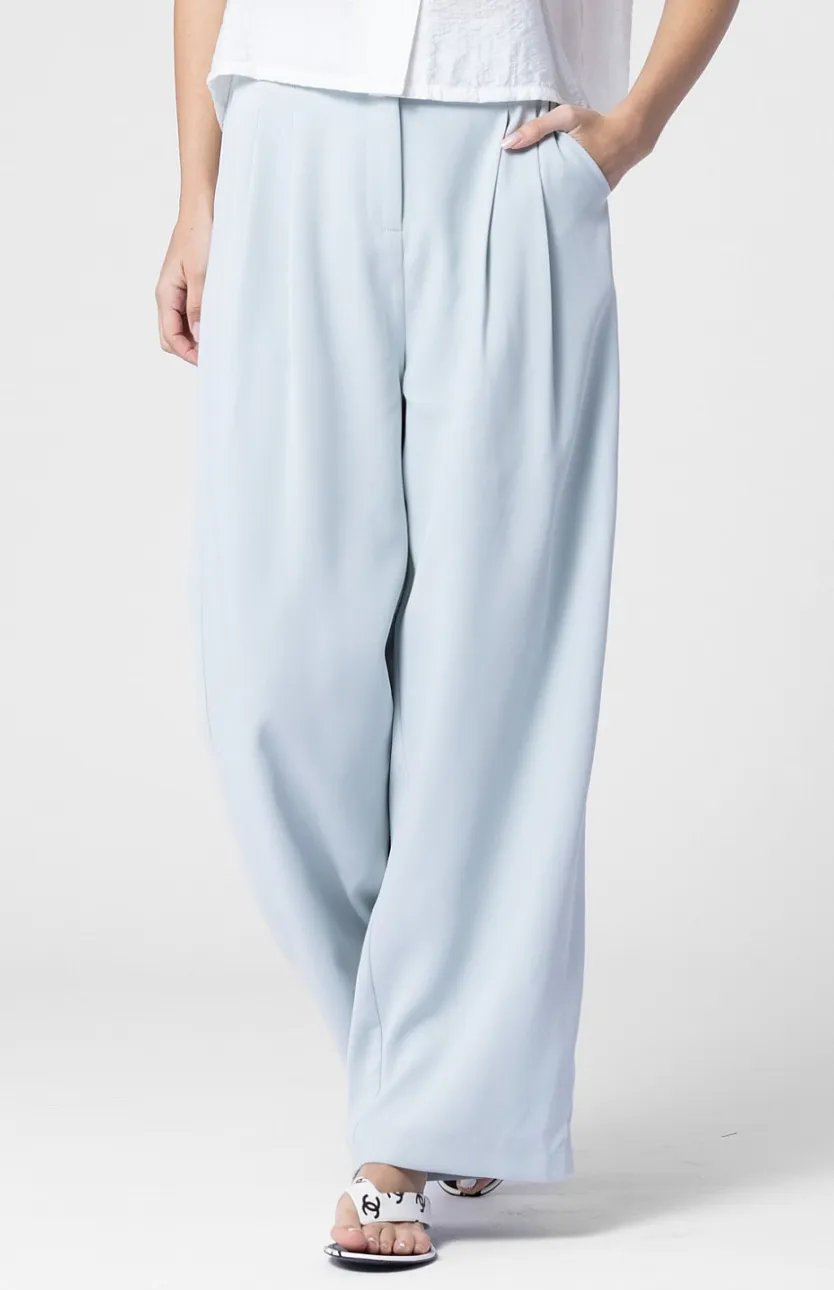 Chelsea Straight Leg Trousers in Ice Blue