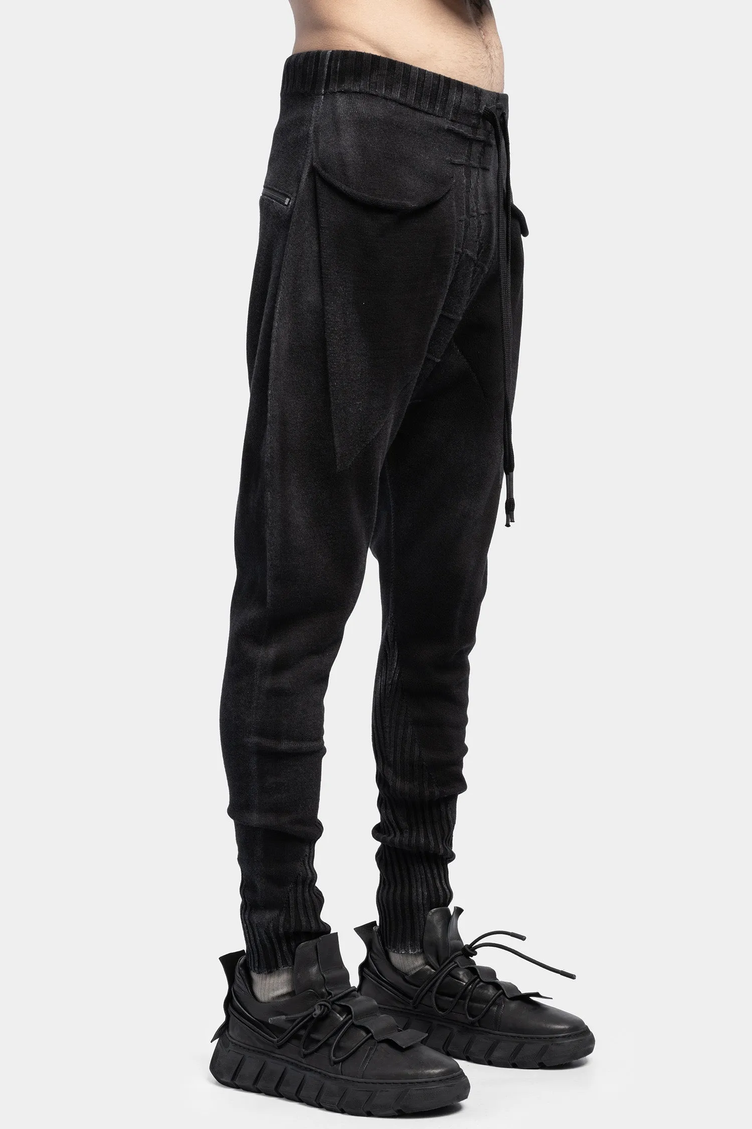 Drop crotch knit pants, Black spray