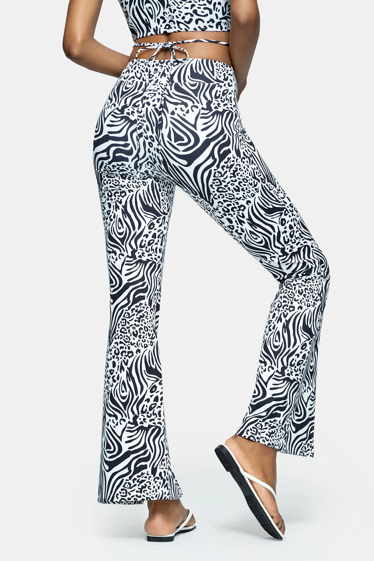 Flared Athleisure Mid-Rise Leggings