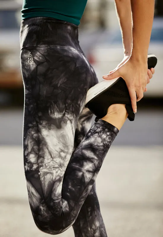 Free People - Good Karma Tie Dye Legging Black Combo