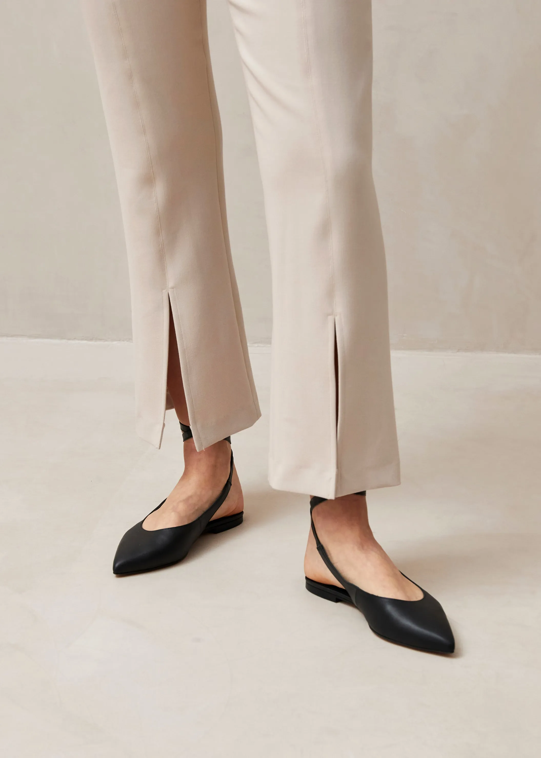 Martina Beige Pants