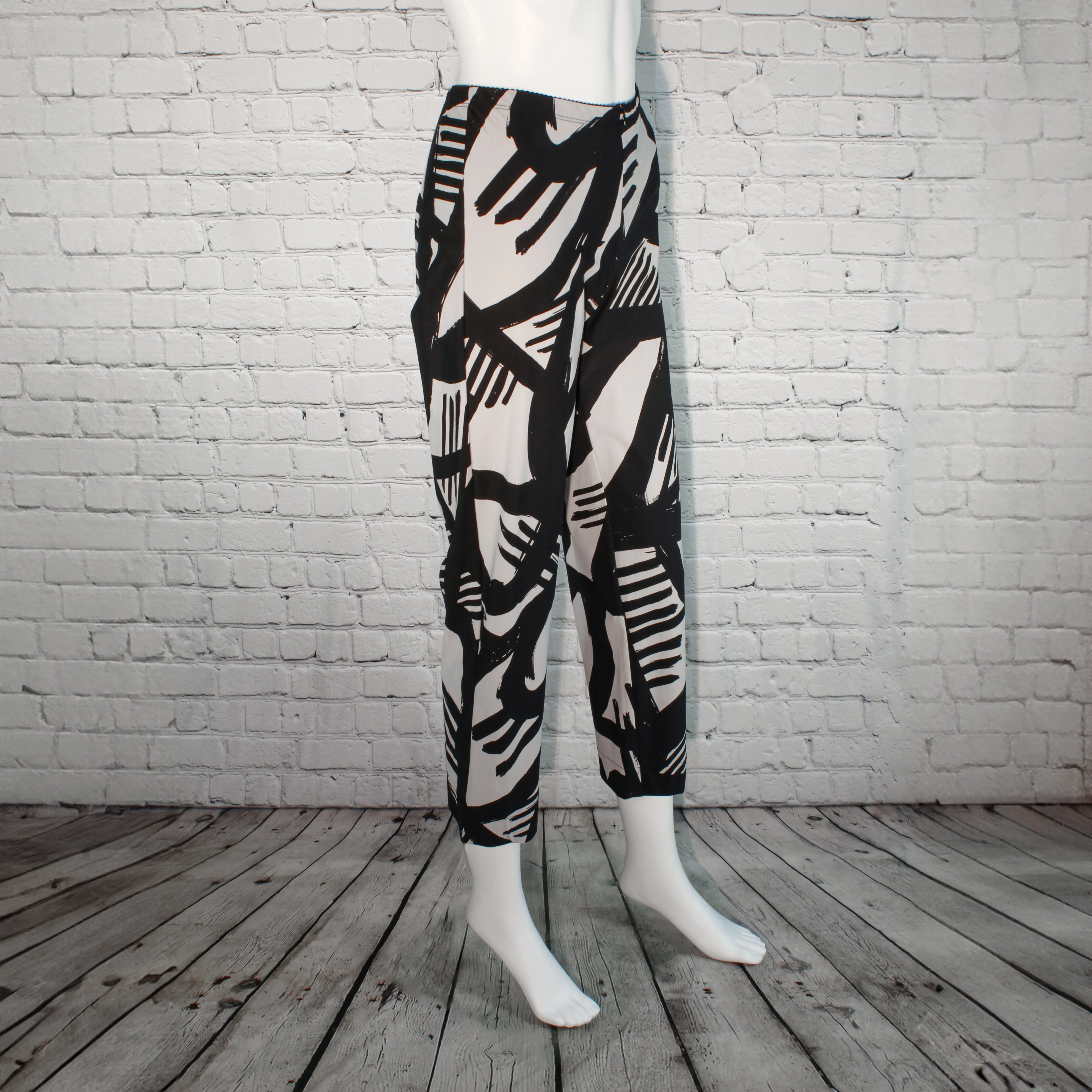 NEW! Traveler Crop Pant in Gris Ravello by Porto