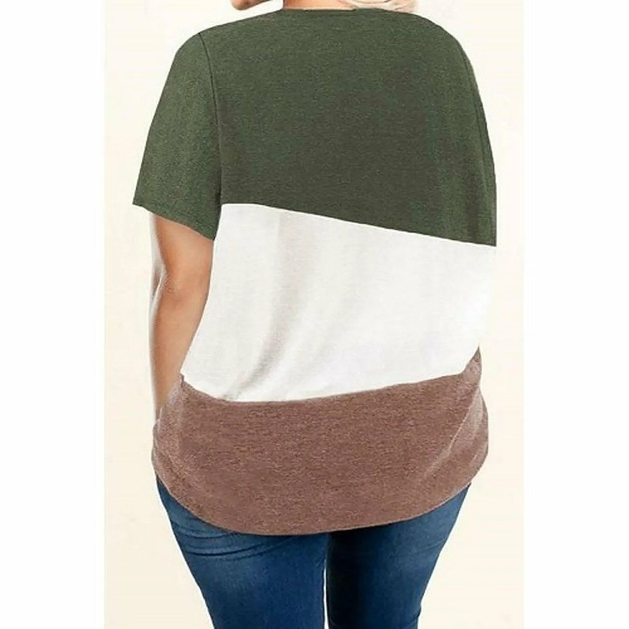 Plus size short sleeve crewneck top