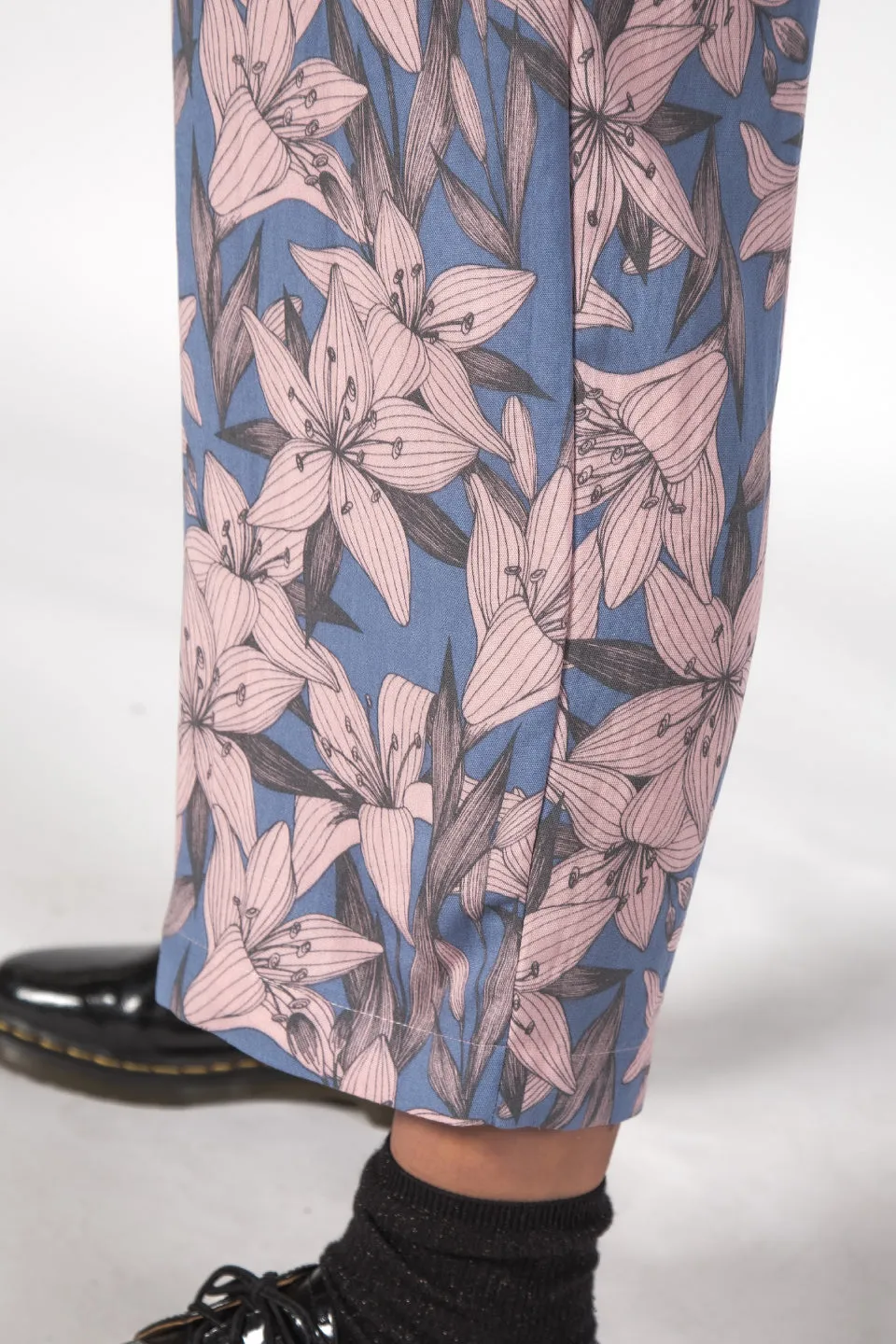 Sail Tropical Lily Blue Print Pant